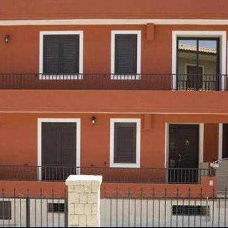 B&B Alloggi Buonasera Pozzallo Oda fotoğraf