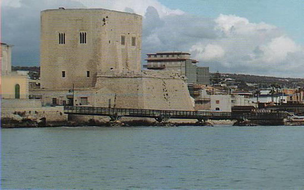 B&B Alloggi Buonasera Pozzallo Oda fotoğraf